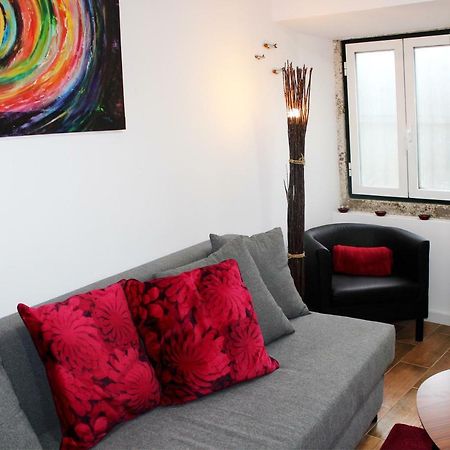 * 5 Star Apartment In Historic District * Walk 2 Alfama! Лісабон Екстер'єр фото
