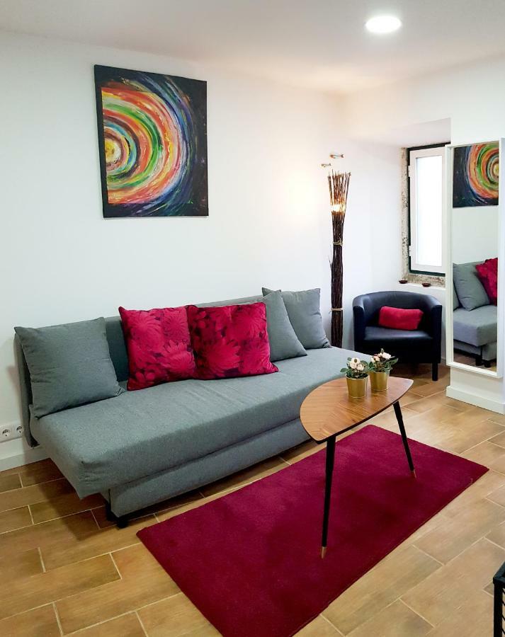 * 5 Star Apartment In Historic District * Walk 2 Alfama! Лісабон Екстер'єр фото